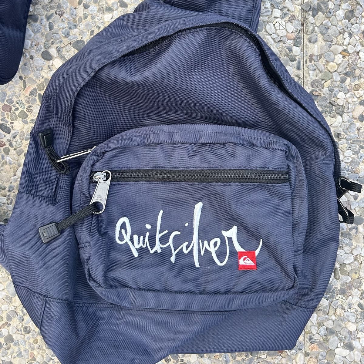 Quiksilver Zaini: Y2K Quiksilver sling bag navy blue – Usato da brent venduto da fukusapes 1