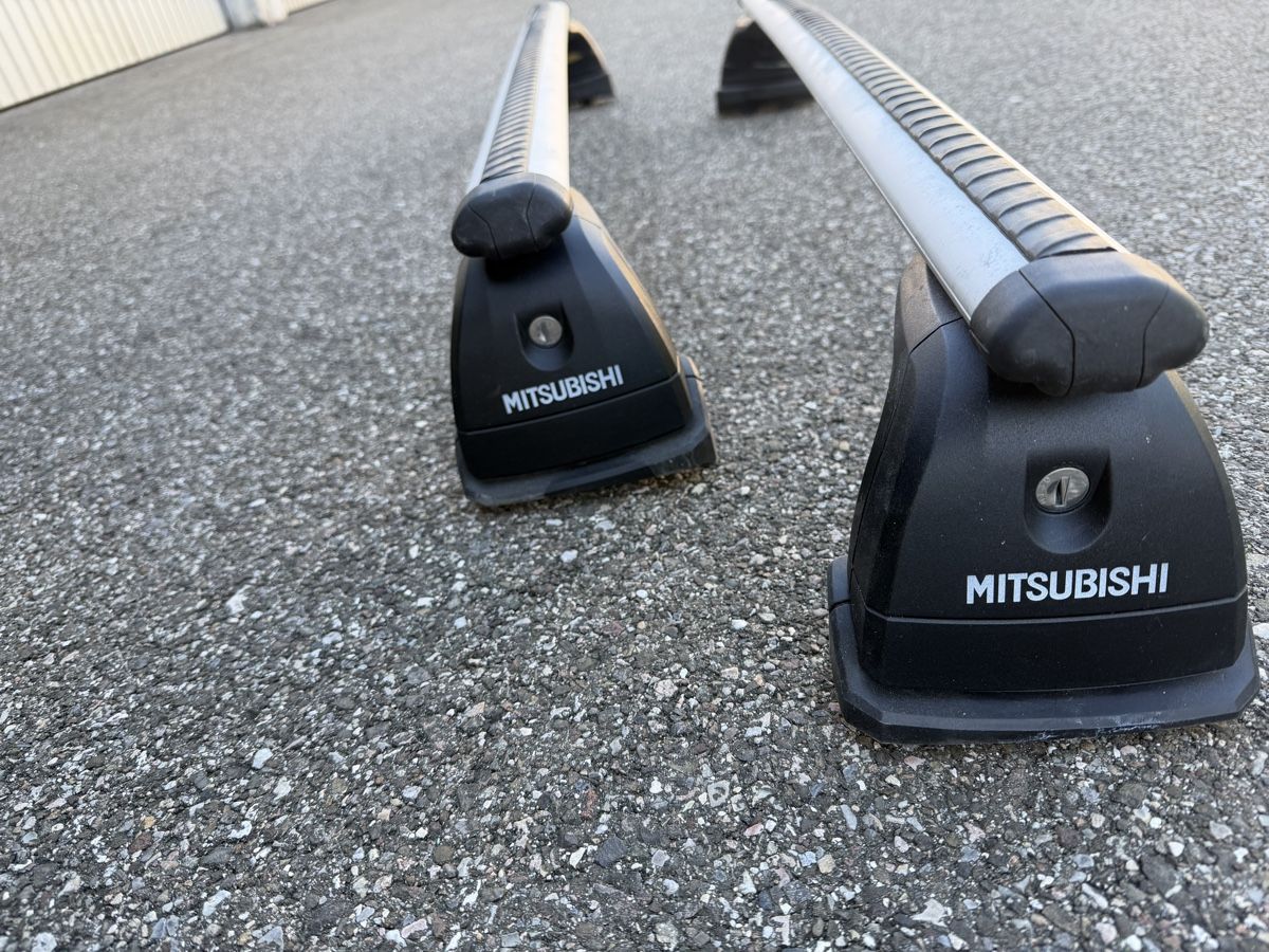 Portapacchi: Barre toit Mitsubishi ASX – Usato da Delémont venduto da tc17ski 1