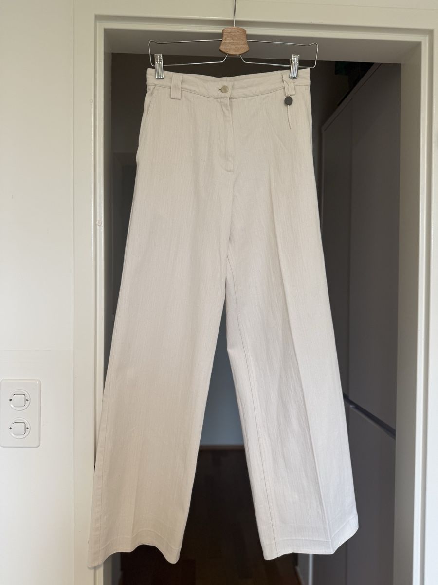 Moncler Jeans: Moncler pants NEW (S, 42 IT) – Nuovo (secondo la descrizione) da Zürich venduto da dar_ch4051