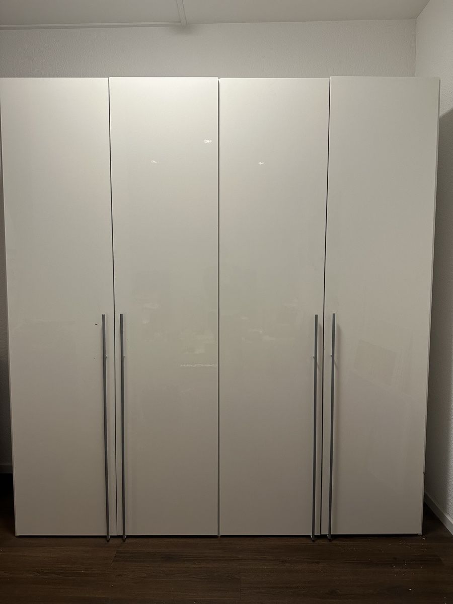 Ikea Schränke: Ikea Kleiderschrank – Gebraucht aus Luzern von kop_cj89