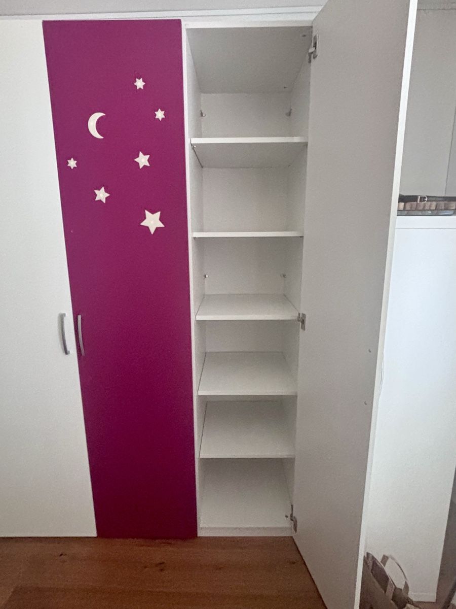Pfister Armadi: Kleiderschrank  – Usato da Cham venduto da BMLT 2