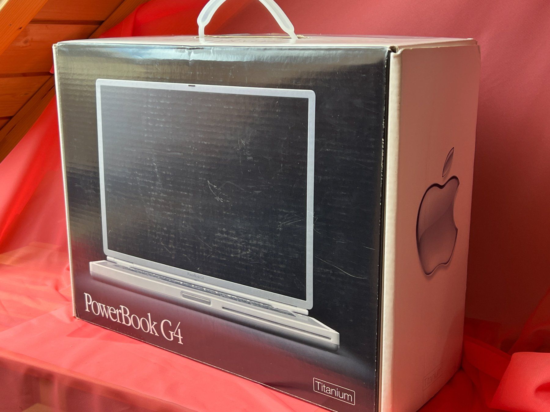 Apple Notebook: Original Apple PowerBook G4 Titanium-Verpackung – Usato da Lütisburg venduto da wiesenpippau
