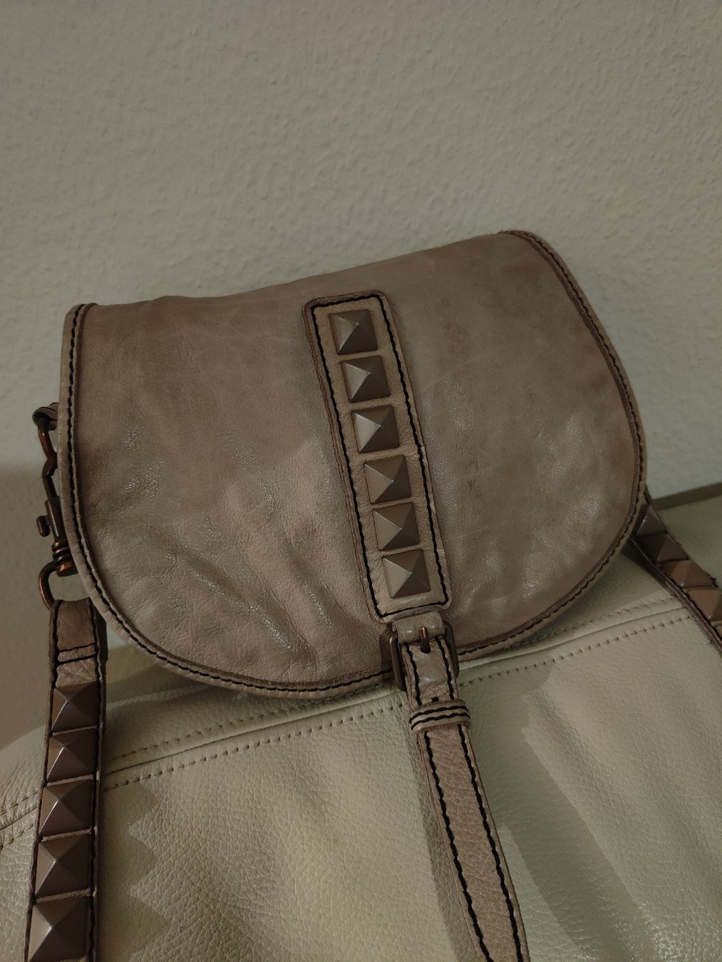 Liebeskind Borse da donna: Sac à en cuire LIEBESKIN, Berlin – Usato da Biel/Bienne venduto da notfun 8