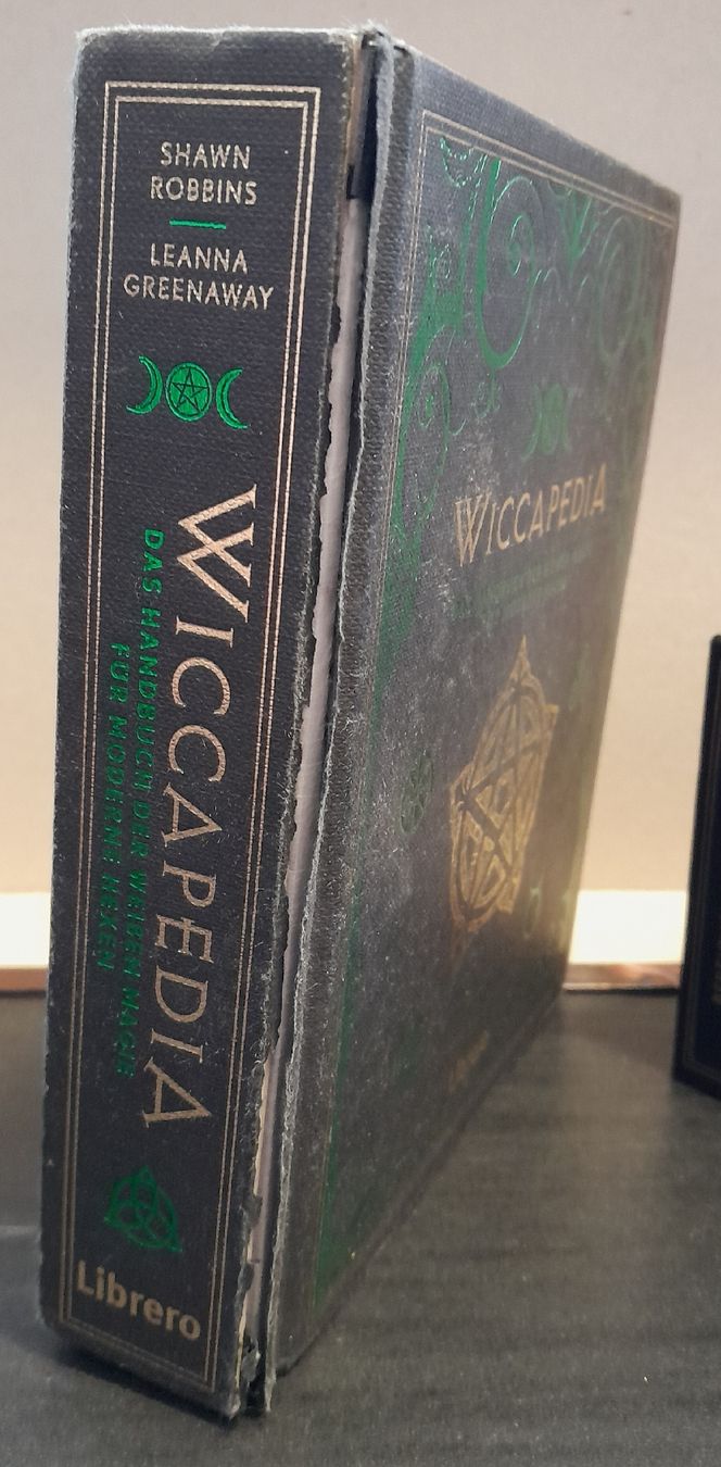 Libri: Wiccapedia: Buch mit Karten deck – Usato da Alchenflüh venduto da roh_6xk8 3