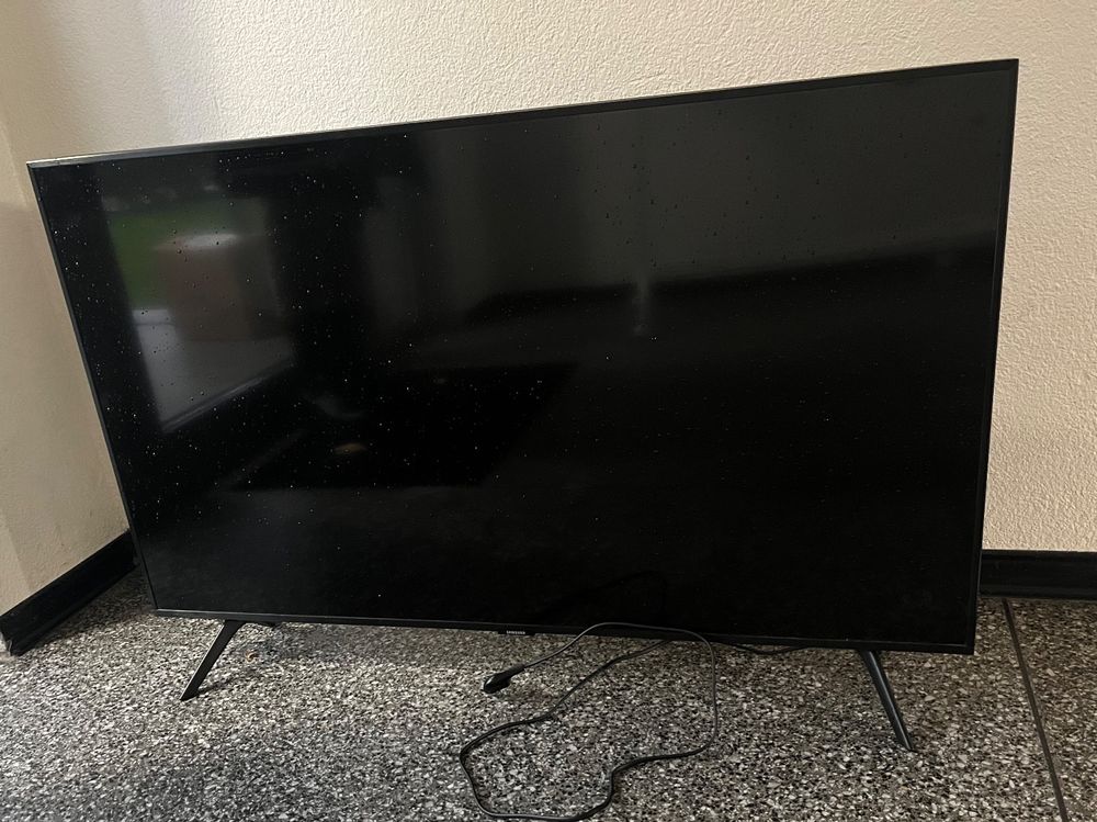 Neuwertiger Samsung TV 43 Zoll Kaufen auf Ricardo