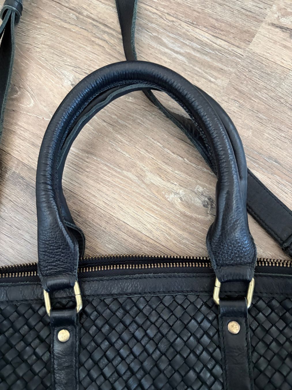 Borse da donna: the moshi - schwarze Tasche echtes Leder – Usato da Frauenfeld venduto da m.pardo 4