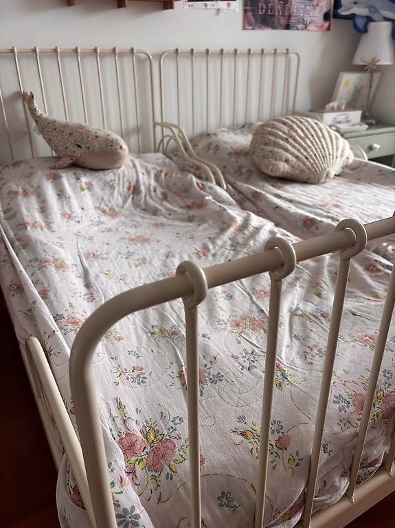 Lits: Kinderbett IKEA MINNEN – D'occasion à Luzern par hub_xlz9 2