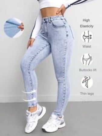 Vendo due paia di pantaloni NUOVI