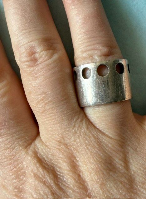 Bagues: Ring Silber Gebraucht - Grösse 57 – D'occasion à Osco par Electric_Elsie 2
