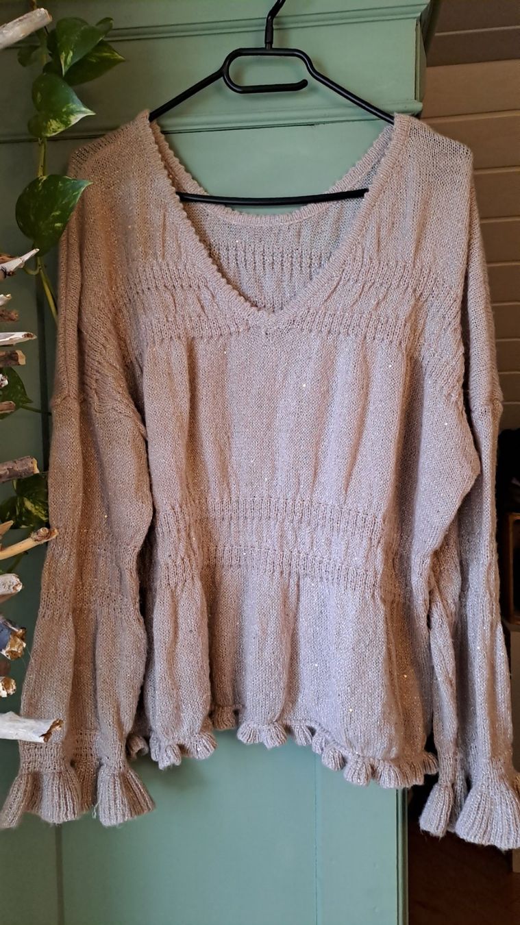 Maglioni & Felpe: Pull ample beige-rose JUBYLEE super look  taille S-M – Usato da Delémont venduto da nan_8by9