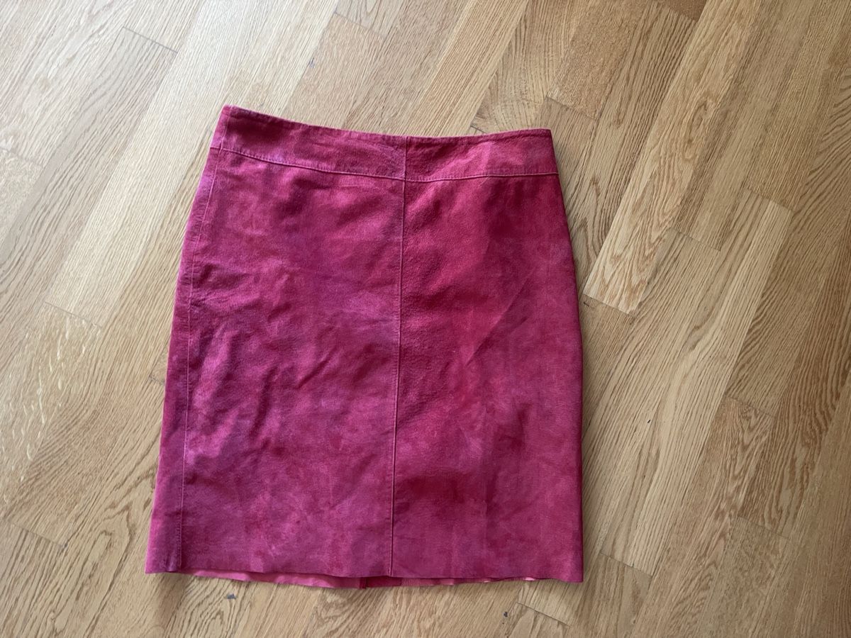 Gonne: Schicker Lederrock Wildleder Gr. 38 -40 rosa – Usato da Rüschlikon venduto da leo_mwz2 2