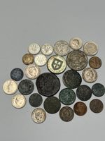 Lot de pièces de monnaie internationales variées diversifiée