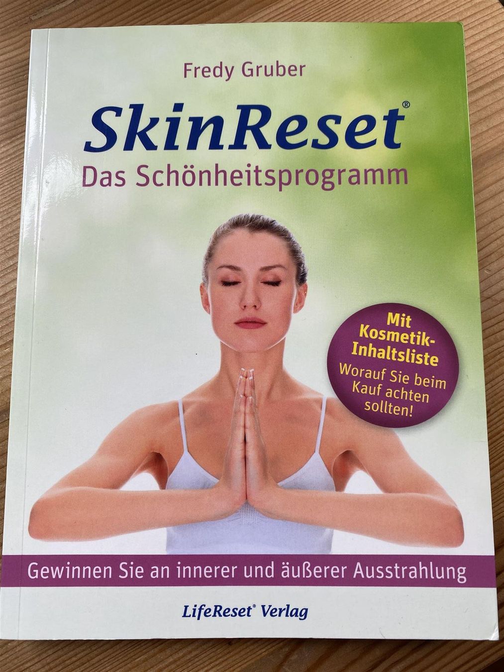 Bücher: Buch: Skin Reset/ Das Schönheitsprogram – Gebraucht aus St.Gallen von kingsamas