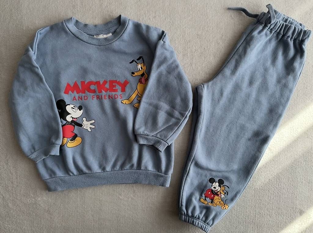 Lotti & Set di vestiti: Mickey Mouse Set / Gr. 98 (neu & gebraucht) – Nuovo (secondo la descrizione) da Wynau venduto da marif23 2