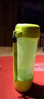 Tupperflasche 700 ml mir behälter für Obst u. Zitronenpresse