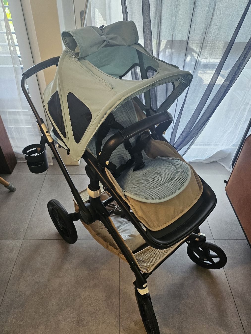 Bugaboo Carrozzine: Bugaboo Fox Classic black frame 2019 khaki – Usato da Baar venduto da Naedels-Kreationen 5