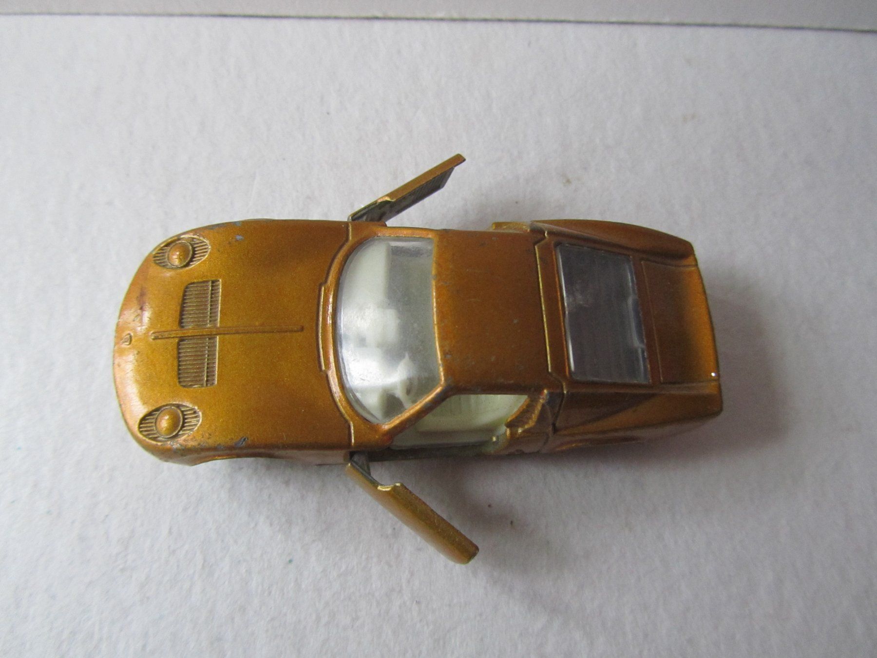Matchbox Modellini d'auto: Lamborghini Miura, Matchbox Superfast, Nr. 33A – Usato da Weiningen ZH venduto da dietsch57 5