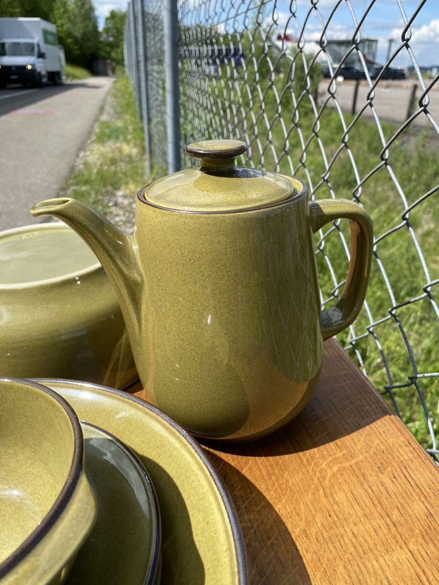 Rössler Set di piatti: Geschirr Set Rössler – Usato da Glattbrugg venduto da Pischte.Brockenhaus 5