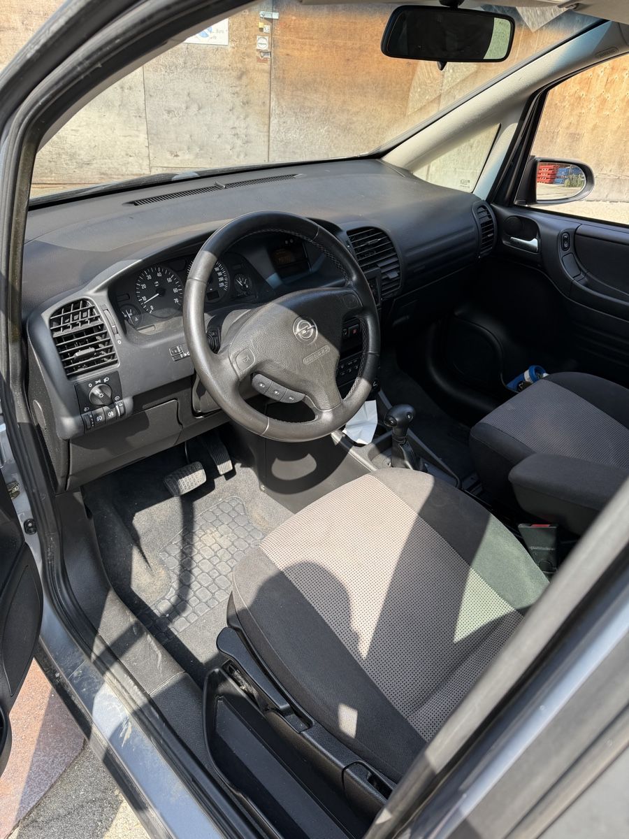 Opel Automobili: Opel Zafira mit MFK – Usato da Altstätten SG venduto da ism_8vc9 4