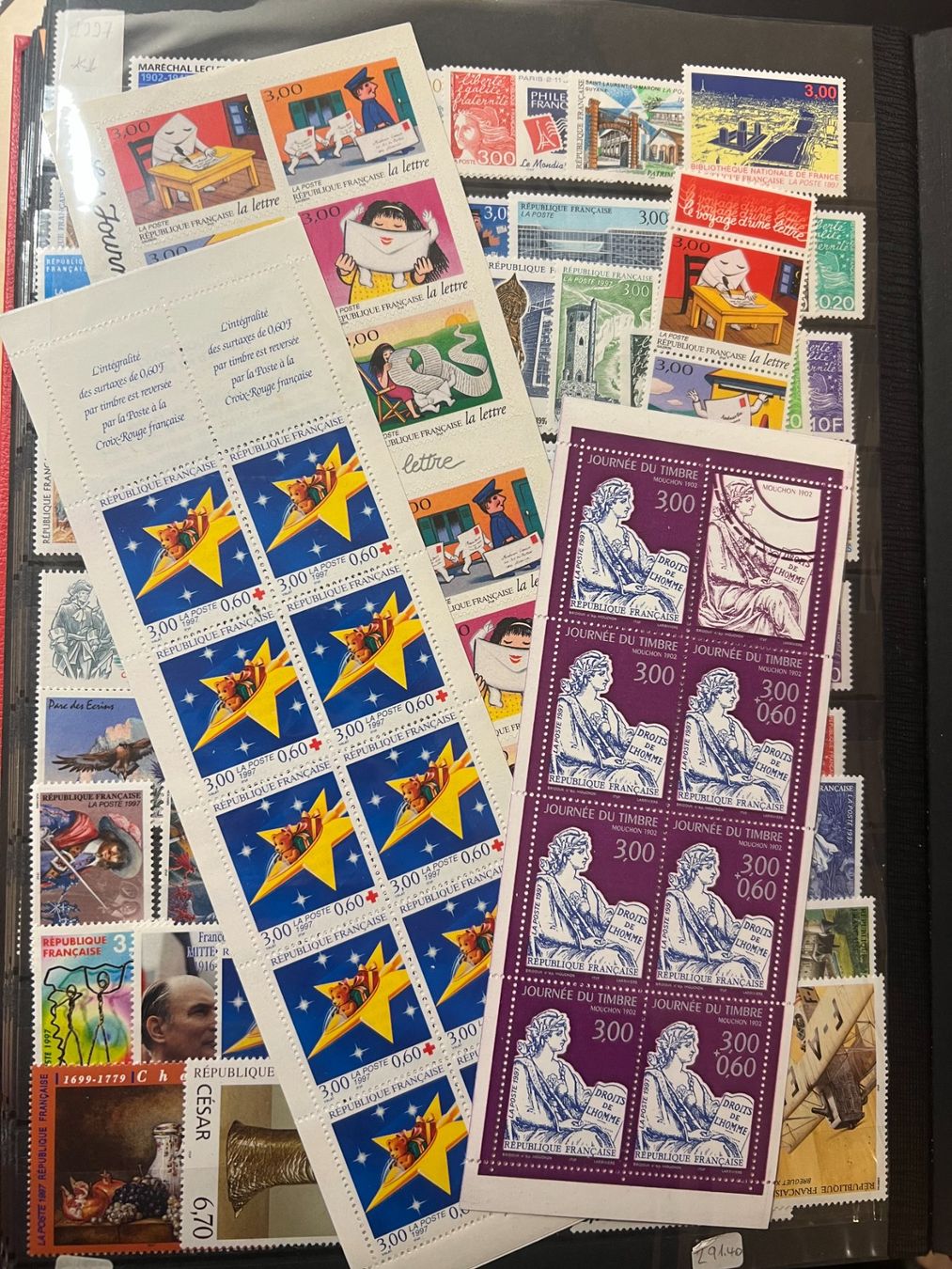 Tutti i francobolli: () Lot timbres 1997 Neufs** – Nuovo e nell'imballaggio originale da Lausanne venduto da ffhoud
