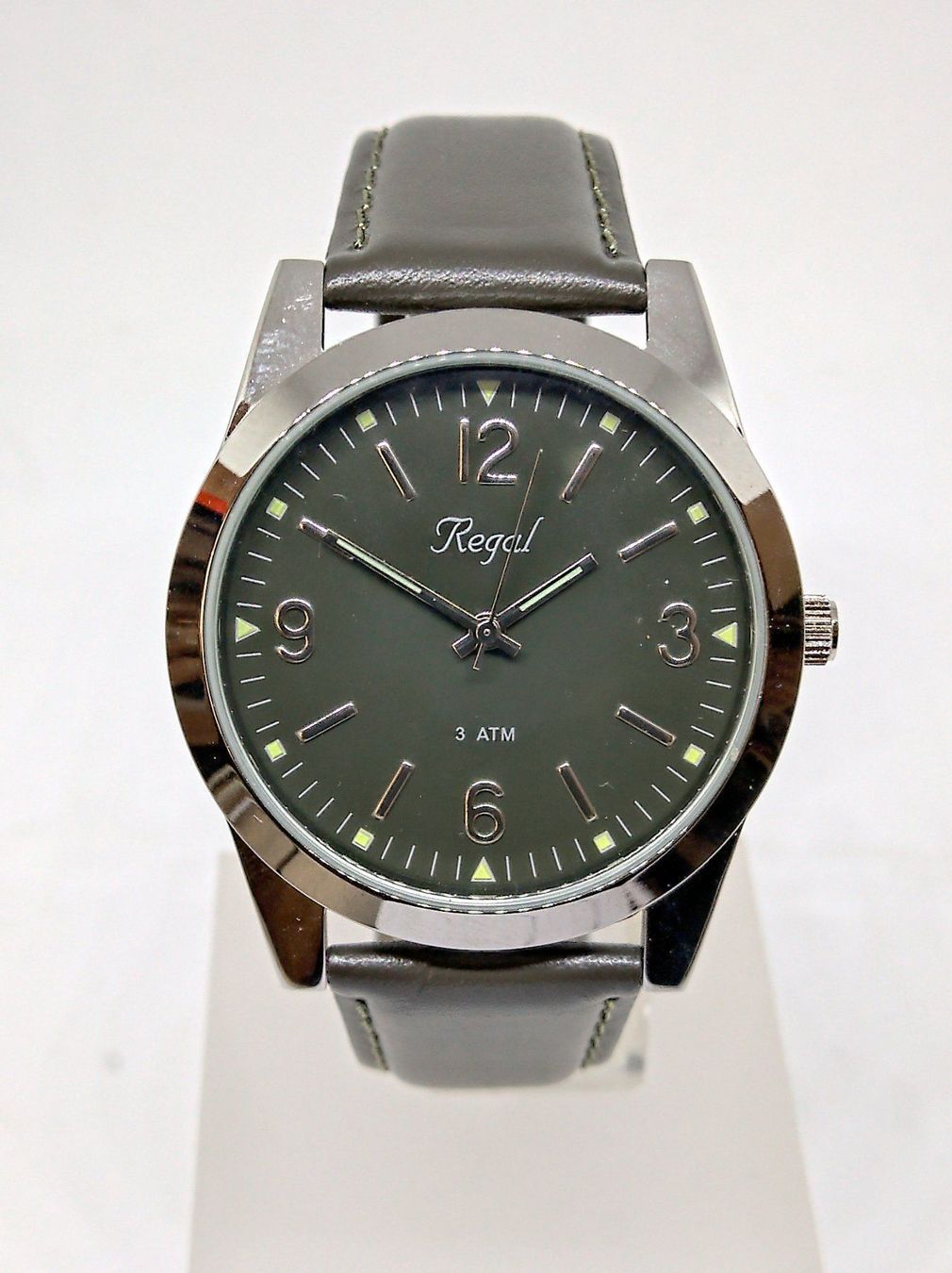 Orologi: Regal Uhr Olive – Nuovo e nell'imballaggio originale da Neerach venduto da i-style24 1