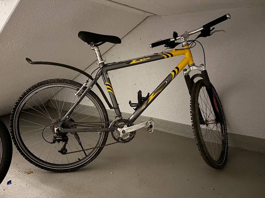 Biciclette: Velo 27 – Usato da Niederweningen venduto da Ukieujkona 2