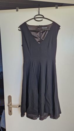 Schwarzes Kleid Gr. S