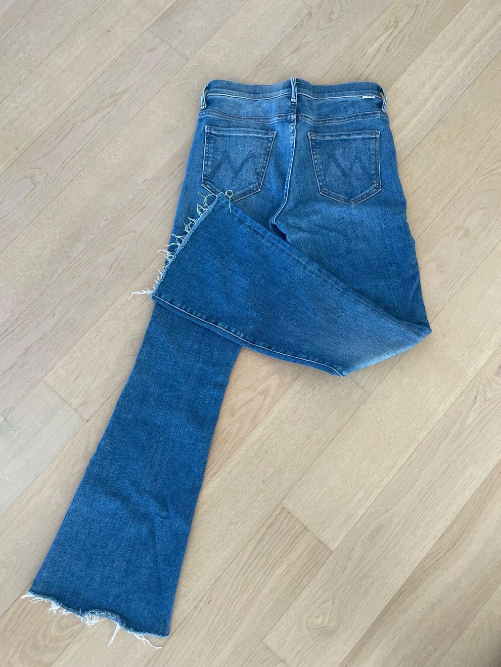 Jeans: MOTHER Jeans - The Weekender Fray – Nuovo (secondo la descrizione) da Zürich venduto da erica72 3