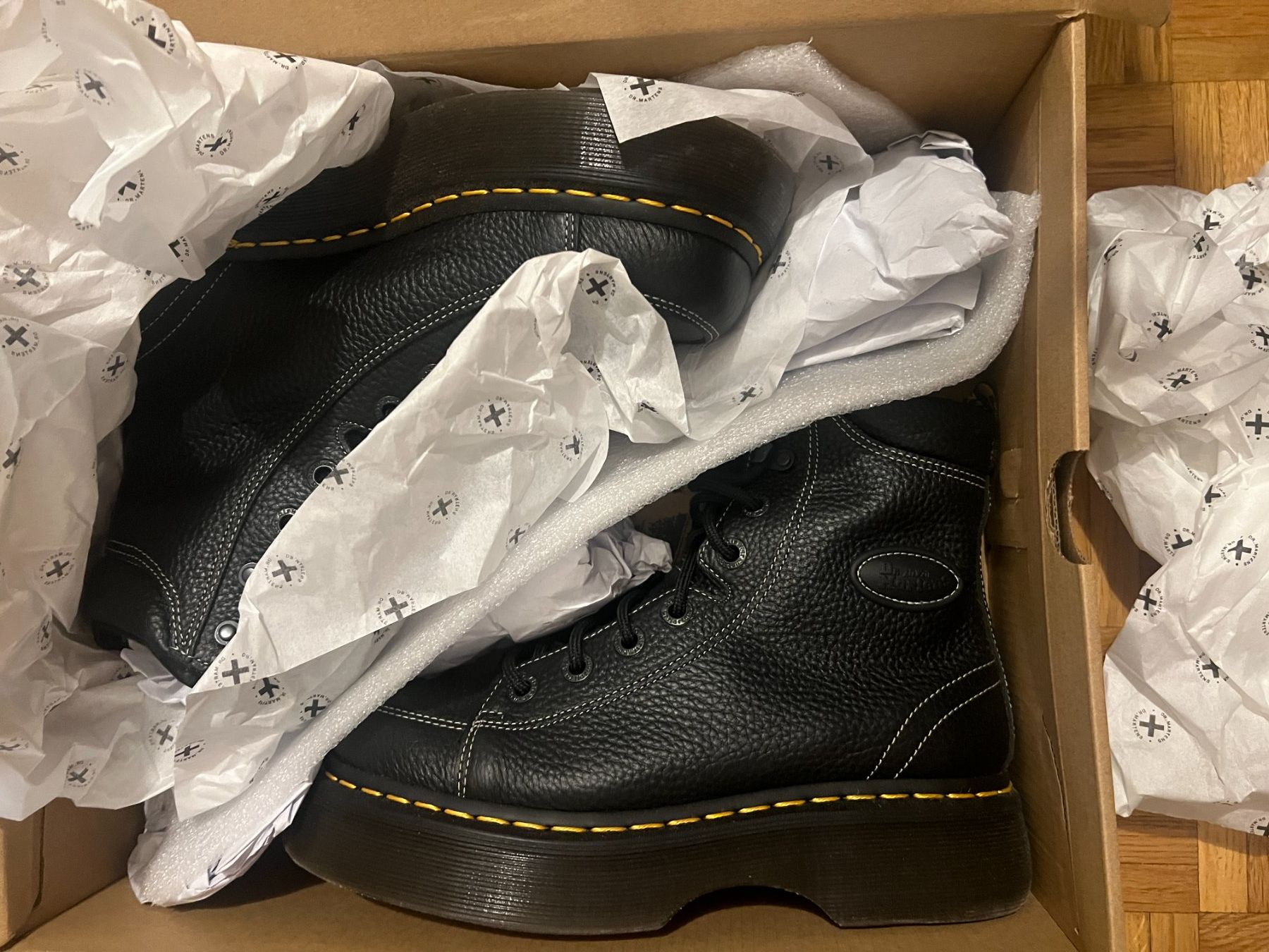 Dr. Martens Scarpe da donna: Dr. Martens BUZZ - Black 39 – Usato da Monthey venduto da Black-Cockatoo 4