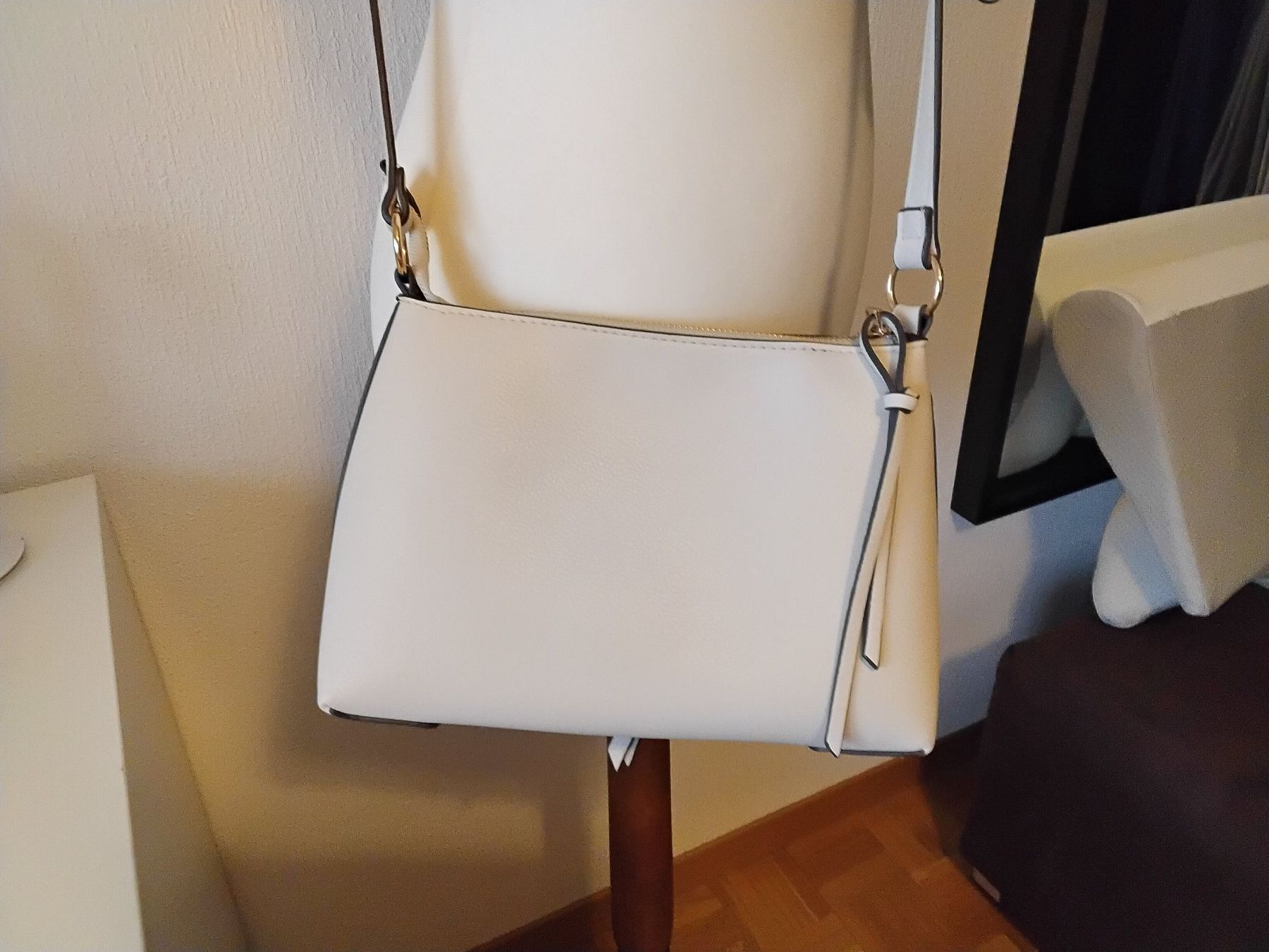 Taschen für Damen: Sac à bandoulière crème élégant – Neu und originalverpackt aus chêne-bourg von patty190 2