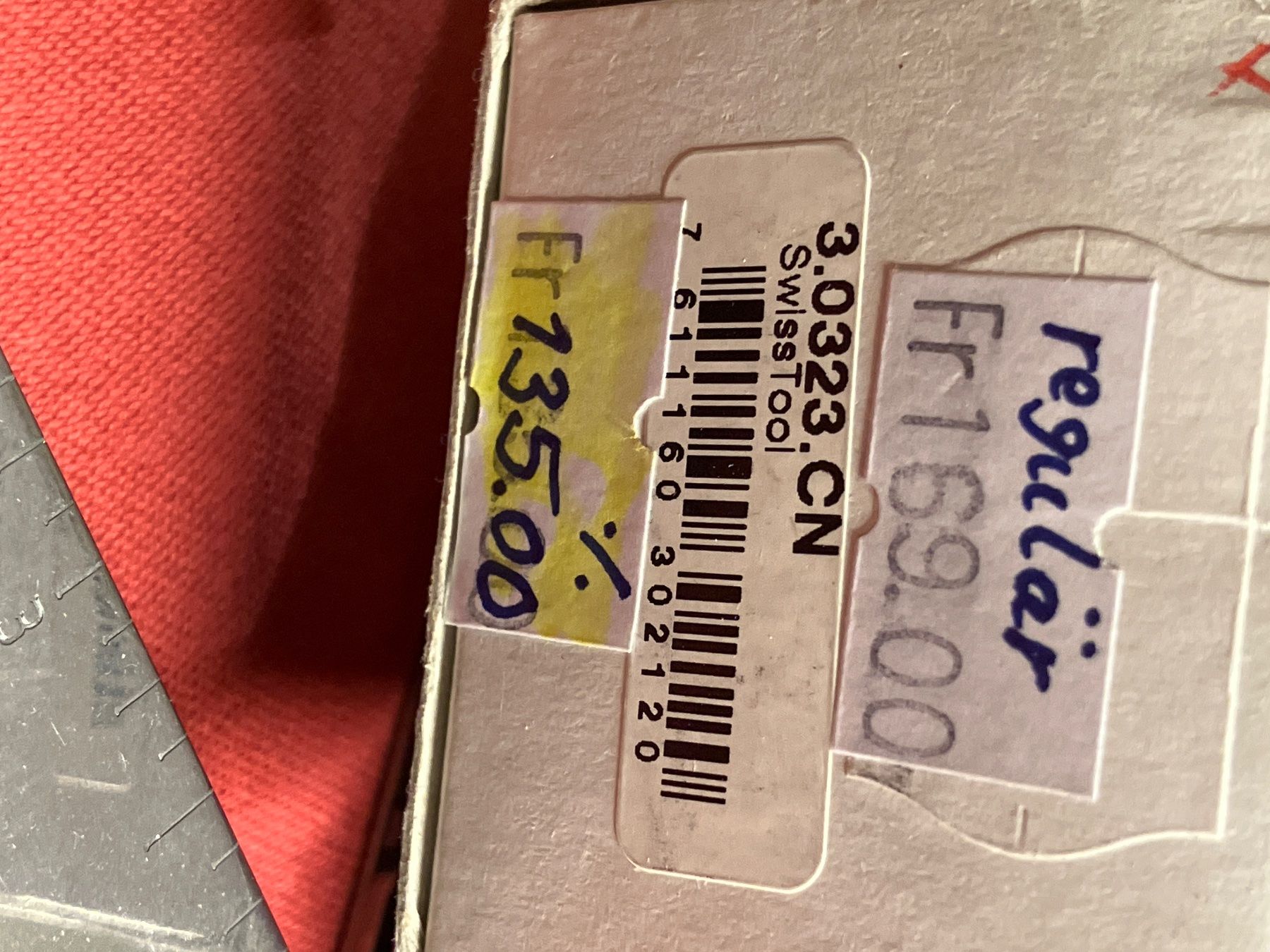 Victorinox Tutti gli attrezzi: Victorinox Multi Tool 3.0323 CN Neu – Nuovo e nell'imballaggio originale da Erlenbach im Simmental! venduto da Simmentaler-Perlen 3