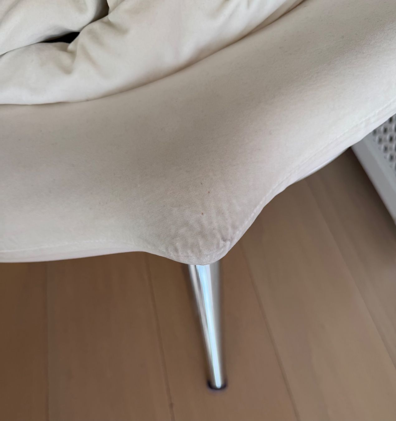 Sessel: Edra Rose Chair MASANORI UMEDA – Gebraucht aus Fechy von del_8sb6 7