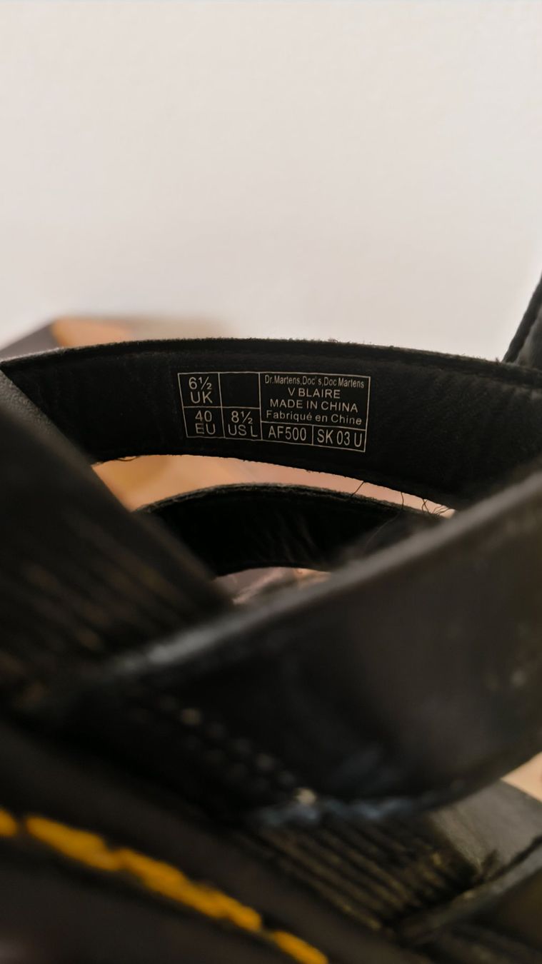 Dr. Martens Scarpe da uomo: Dr. Martens Sandalen Gr. 40 – Usato da Langenthal venduto da Bamboocha3 2