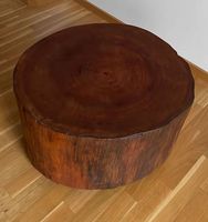 Massiver Baumstamm-Couchtisch aus Echtholz  Unikat 