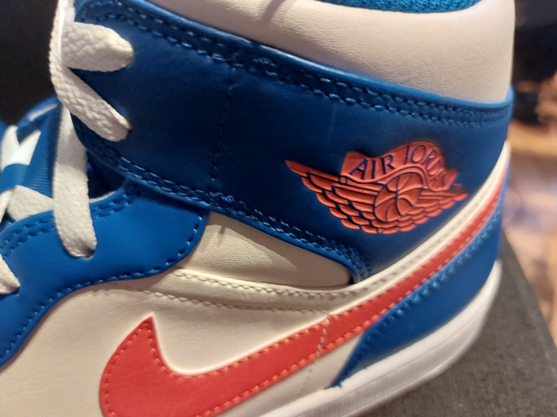 Jordan Scarpe da uomo: Air Jordan 1 MID Royalblue – Nuovo e nell'imballaggio originale da Schenkon venduto da 1996234 2