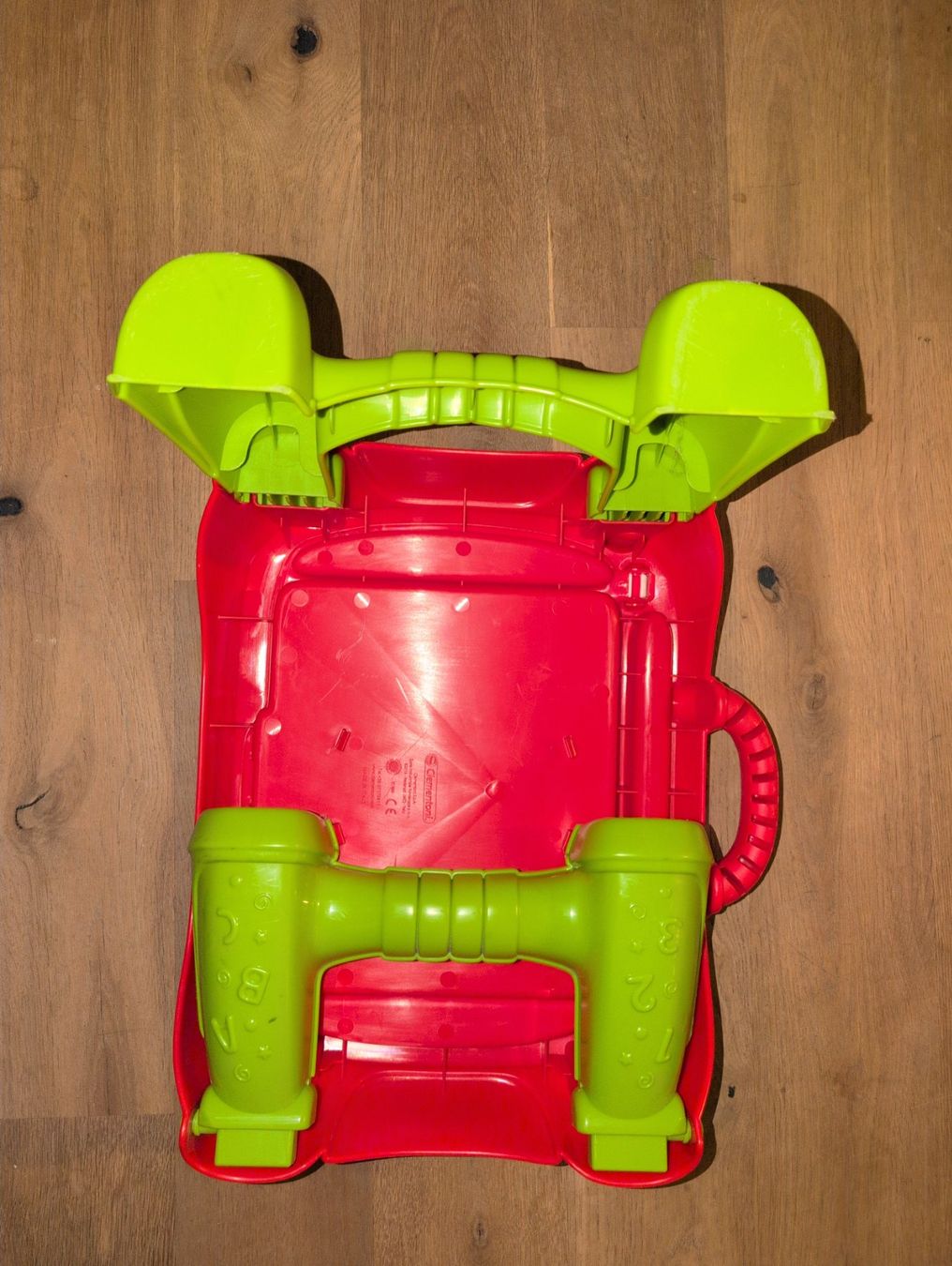 Tavoli: Kindertisch Maltisch Spieltisch Koffer – Usato da Uster venduto da Mooreas 3