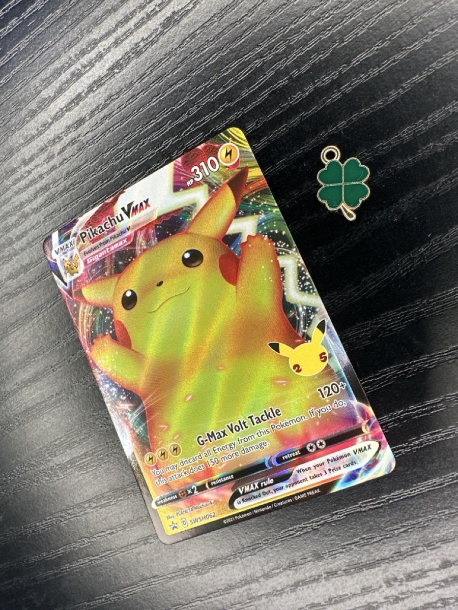 Pokémon Sammelbilder & Trading cards: swsh062 pikachu vmax Holo Fullart 2021 – Gebraucht aus Uster von Neonschwarz 2