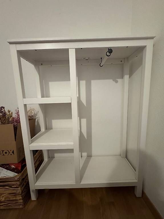 Garderobe: Ikea Hemnes Garderobe – Gebraucht aus Bern von nicole_wyfo