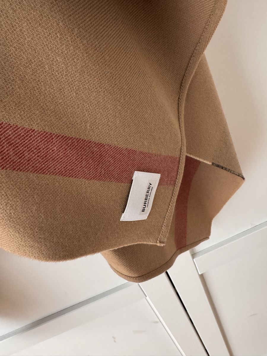 Burberry Altro in Moda donna: Burberry Cape Wolle NEU – Nuovo (secondo la descrizione) da Hagendorn venduto da meryem79 2