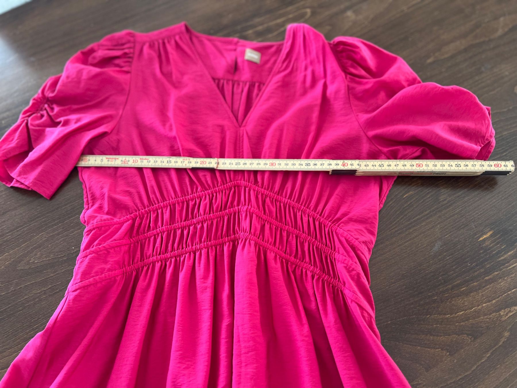 Hugo Boss Kleider: Boss- Kleid rot Gr. 40 kurzarm -neu – Neu (gemäss Beschreibung) aus Ebmatingen von Mistelu 5