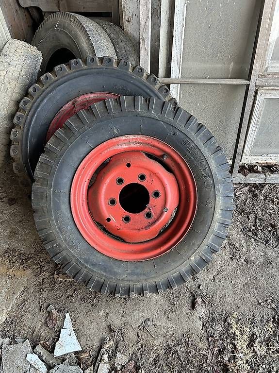 Pneumatici & Ruote complete: Pneu Traktor mit Felgen gebraucht – Usato da Niederwil SG venduto da rafaelge