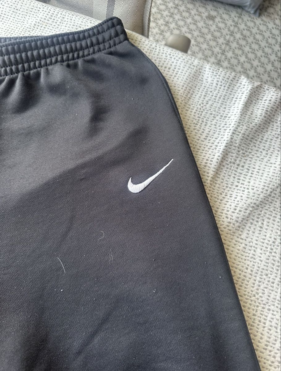 Nike Hosen: Nike Dri-Fit Sporthose – Gebraucht aus Rhäzüns von romina._gr 2