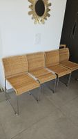 4 chaises en rotin - Élégantes