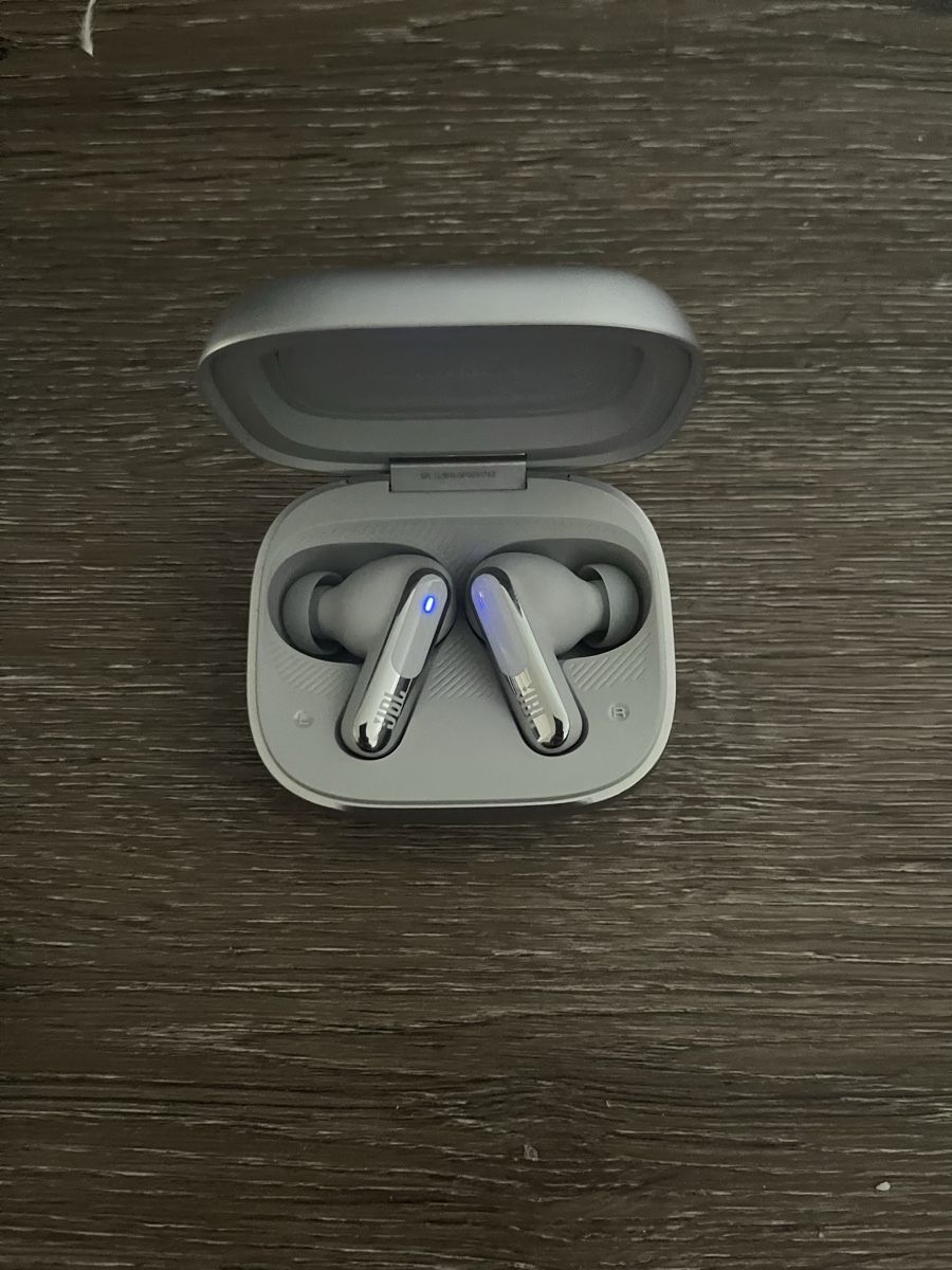 JBL Cuffie: JBL Live Beam 3 In Ear Kopfhörer  – Nuovo e nell'imballaggio originale da Baar venduto da Retom303 1