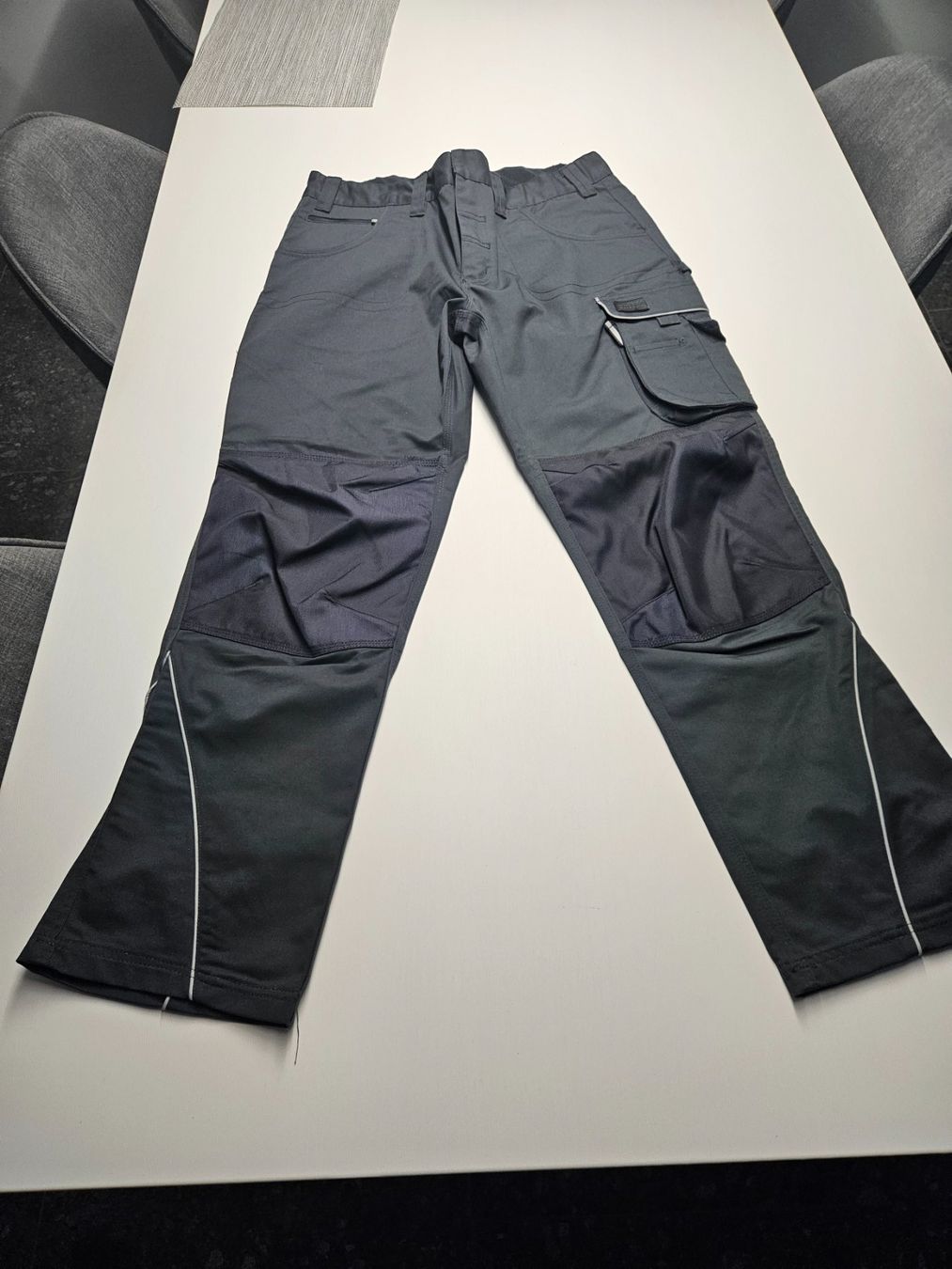 Pantaloni: Arbeits Hose James & Nicholson Gr.52 – Nuovo (secondo la descrizione) da Bülach venduto da Aheil