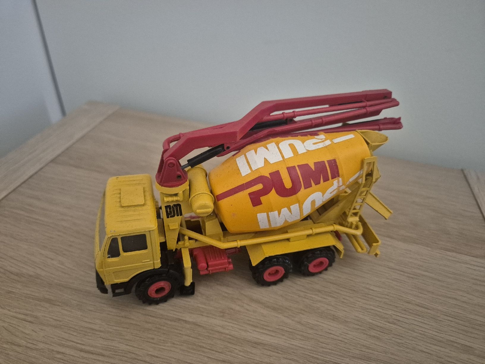 Modellini d'auto: Betonmischer-Lastwagen – Usato da Fischbach-Göslikon venduto da Nuno85 1