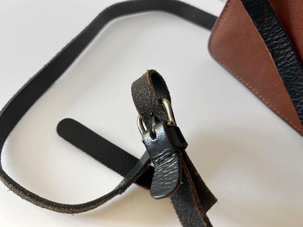 Zara Borse: Zara kleine Ledertasche – Usato da Winterthur venduto da mal_zkp9 1