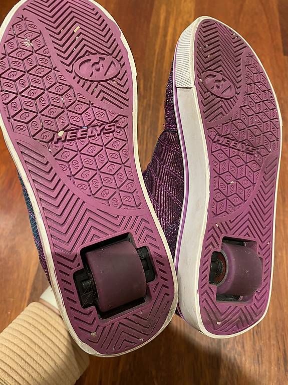 Heelys Scarpe per ragazze: Original Heelys Gr. 36.5 – Usato da Sins venduto da bit_rg7j 2