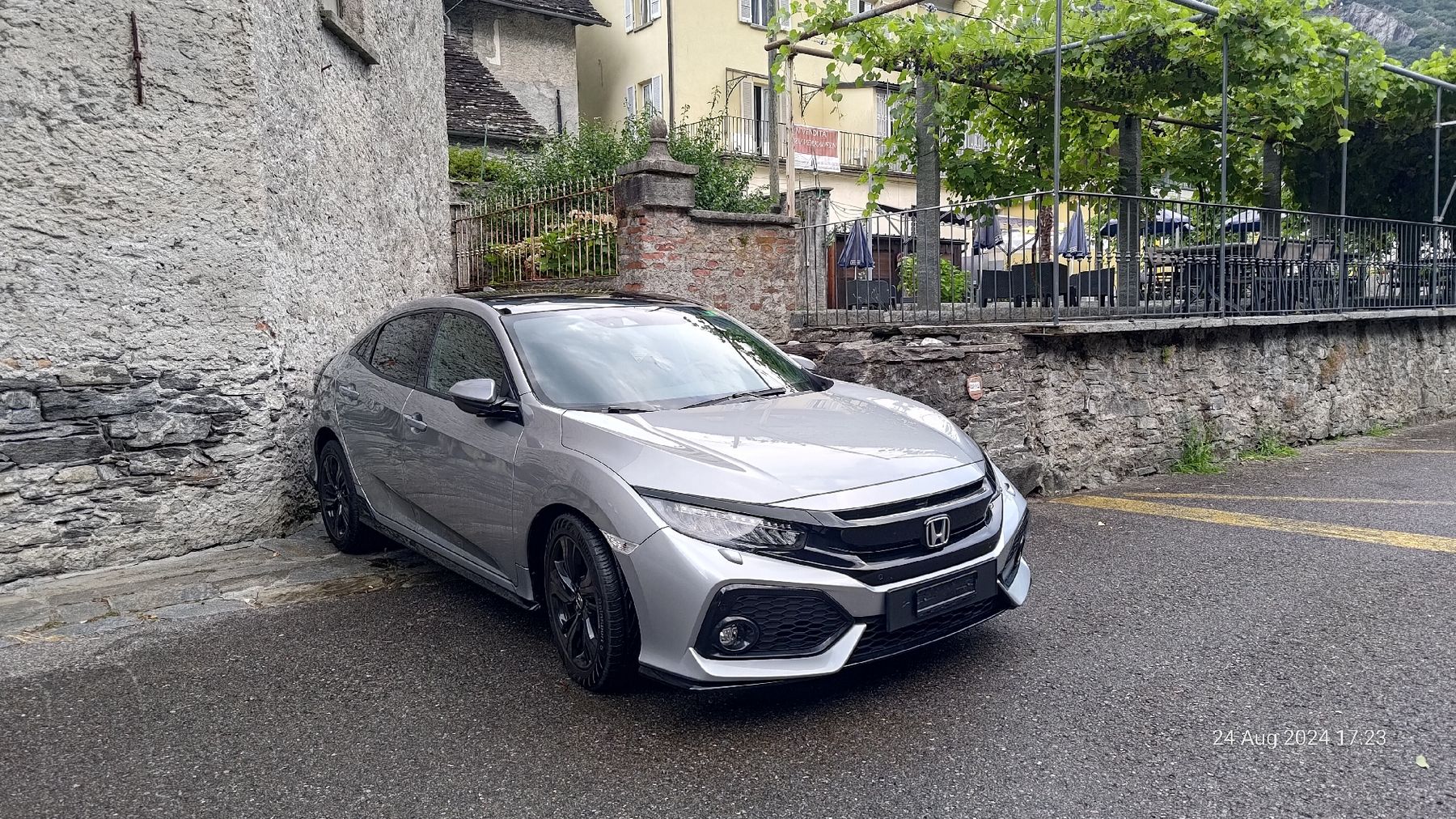 Honda Automobili: Honda Civic 2017 – Usato da Avegno venduto da gor_xjh8 1