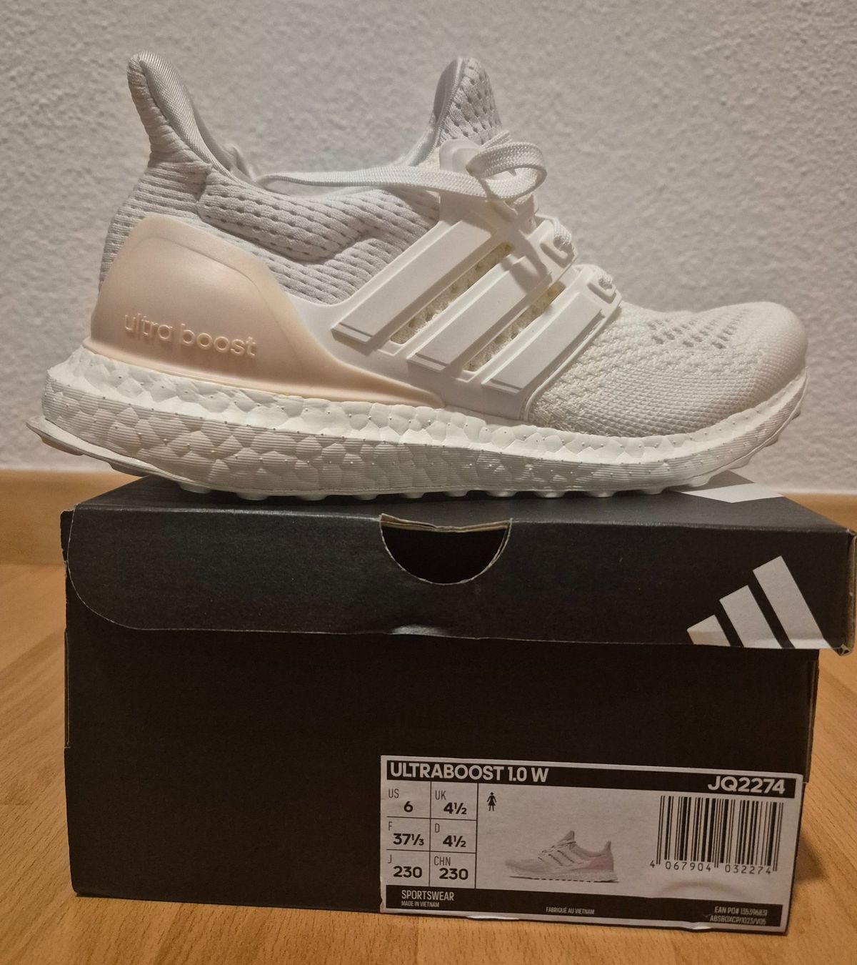 Adidas Chaussures femmes: ADIDAS – Neuf (Voir description) à Mellingen par Loewe2006